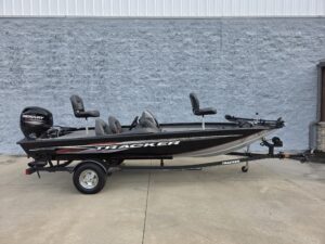 2019 Tracker PT175TXW